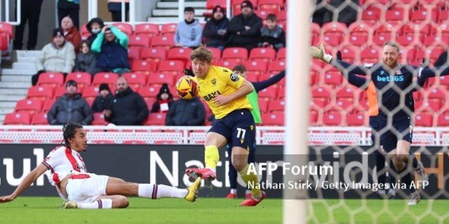 Unbeaten 9 Laga Berakhir, Ole Romeny Cuma Dikasih 3 Menit Main, Pelatih Oxford Frustrasi Lagi