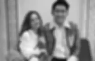 Hampir Gagal Landing, Ifan Seventeen Temukan 'Hal Ganjil' Ini saat Berfoto di Pesawat, Netizen: Pucat Gitu