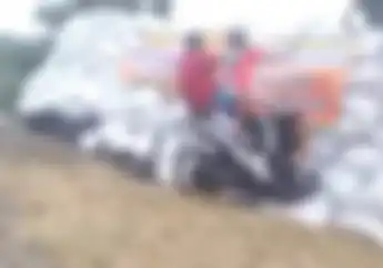 Street Manners: Sering Terjadi Kecelakaan, Begini Teknik Mengendarai Motor Matic di Jalan Menurun