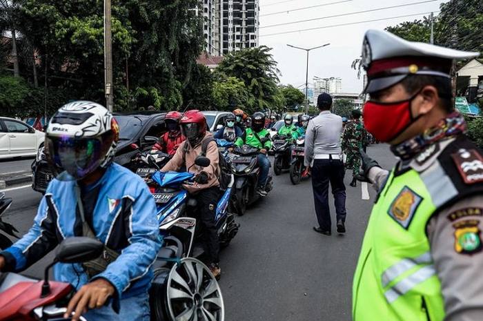 PSBB Transisi Diperpanjang Sampai 8 November, Bikers Bingung Apa Ganjil Genap Masih Berlaku?