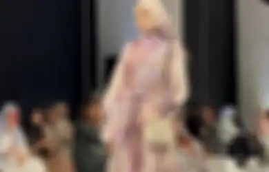 5 Dress Motif Warna Pastel Buat Baju Lebaran 2023 dari Brand Laudya Cynthia Bella!