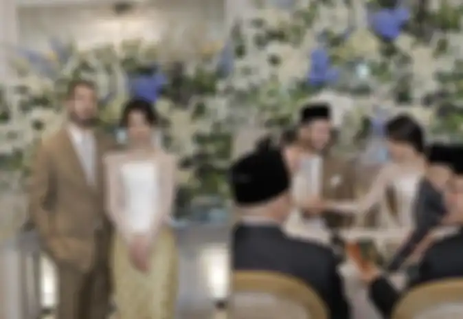 Potret pernikahan Adinda Bakrie dengan bule ganteng, Vinny Di Lucia.