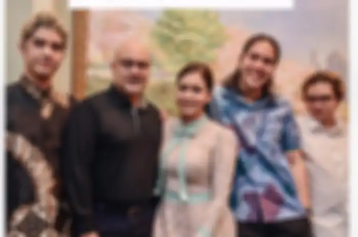 Foto pernikahan Maia Estianty dengan Irwan Mussry di Jepang