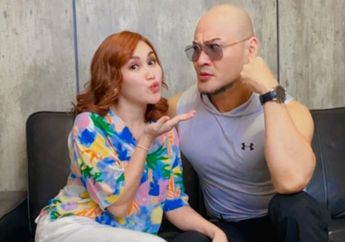 Kulit Mulusnya Diakui Turunan dari Ayah Rozak dan Umi Kalsum Tanpa Operasi, Ayu Ting Ting Mati Kutu Saat Kartunya Dibongkar Deddy Corbuzier hingga Jejak Digital Teman SMA sang Biduan Jadi Saksinya!