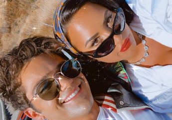 Dibully Netizen Usai Putus dari Demi Lovato, Max Ehrich: Berhenti Menindasku, Kalian Tidak Memahami Hidupku!