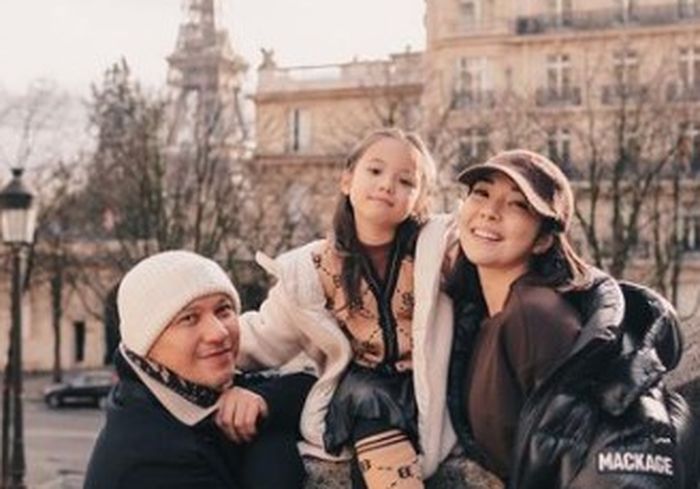 Gading Marten dan Gisella Anastasia serta Gempita Nora Marten