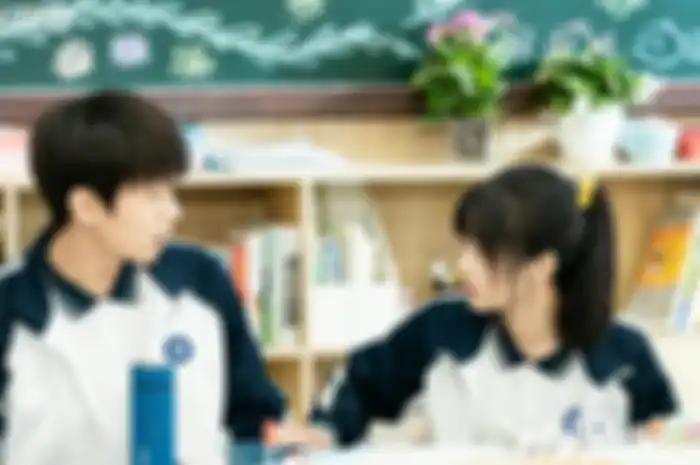 Drama Cinta 'Time and Him Are Just Right'