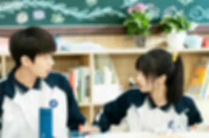 Drama Cinta 'Time and Him Are Just Right'