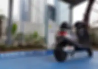Beda Tipis dengan Motor Bensin, Ternyata Segini Harga Motor Listrik di Indonesia
