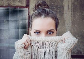 Over Insecure! 4 Zodiak Ini Selalu Merasa Dirinya Tidak Kompeten hingga Sulit Menghargai Diri Sendiri