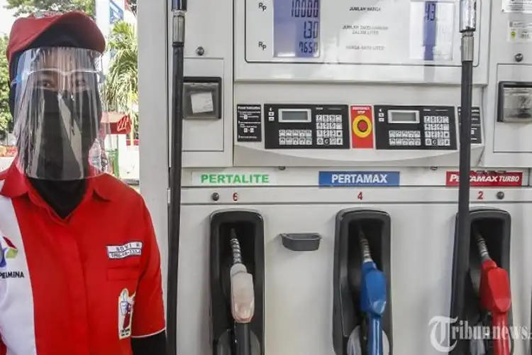 Harga Pertalite Naik Kata Luhut Akan Diumumkan Presiden Minggu Depan Pertamina Kasih Tahu Stoknya 