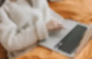 Sering Disepelekan Banyak Orang, Mulai Sekarang Jangan Biasakan Taruh Laptop di Atas Kasur Jika Tak Ingin Cepat Rusak