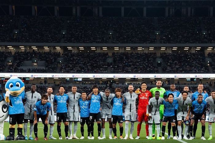 Kawasaki Frontale versus Paris Saint-Germain (PSG) di Japan National Stadium pada Rabu (20/7/2022) yang mempertemukan bintang timnas Thailand Chanathip Songkrasin dengan Lionel Messi.