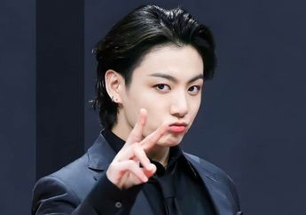 Pamer Foto di Studio Rekaman, Jungkook BTS Sukses Bikin ARMY Penasaran Gegara Hal Ini