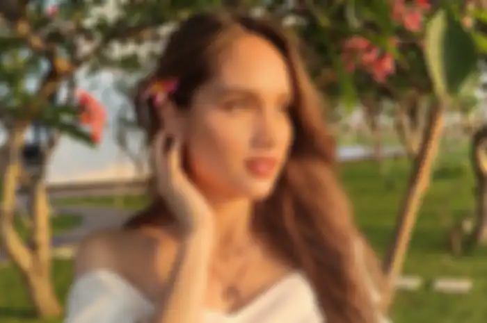 Cinta Laura