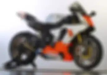 Modifnya Sih Simpel, Aksesoris yang Nempel di Motor Yamaha YZF-R1 Ini Bikin Ngeri