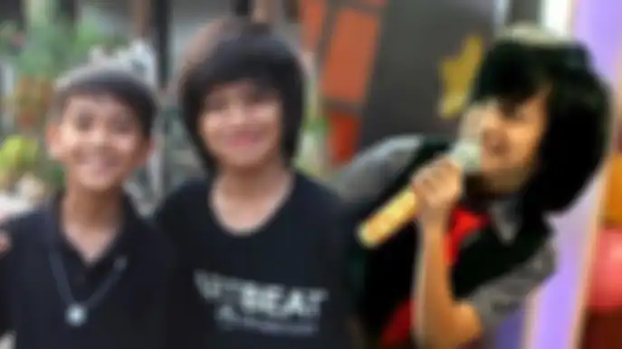 Potret Ray Prasetya semasa mengikuti Idola Cilik.