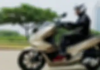 Mau Bikin Tarikan Honda PCX150 Makin Gesit? Ganti Komponen Ini Dijamin Tokcer