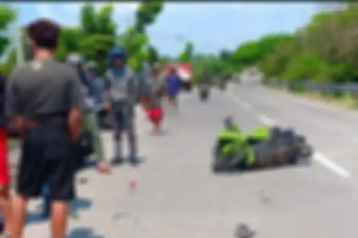 Kecelakaan motor tabrak truk di By Pass Bali