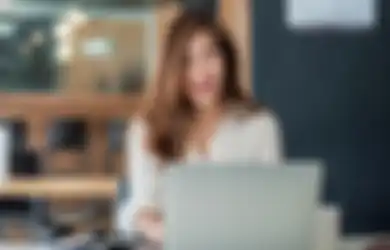 3 Cara Menjadi Diri Sendiri di Lingkungan Kerja Buat Fresh Graduate