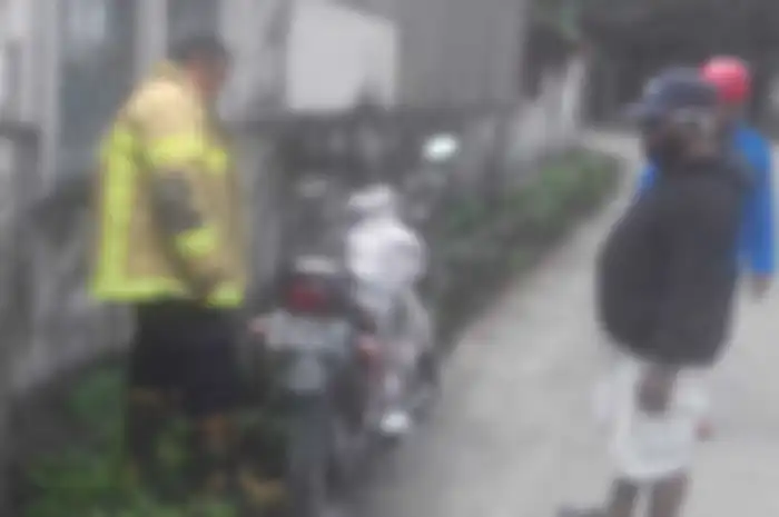 Momen motor Suzuki Thunder setalh mengalami kebakaran lantaran si pemilik motor melakukan penimbunan BBM.