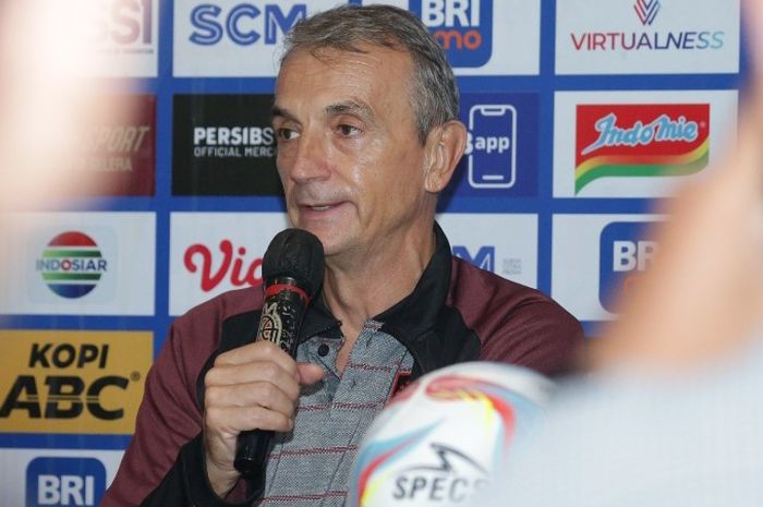 Pelatih Persis, Milomir Seslija