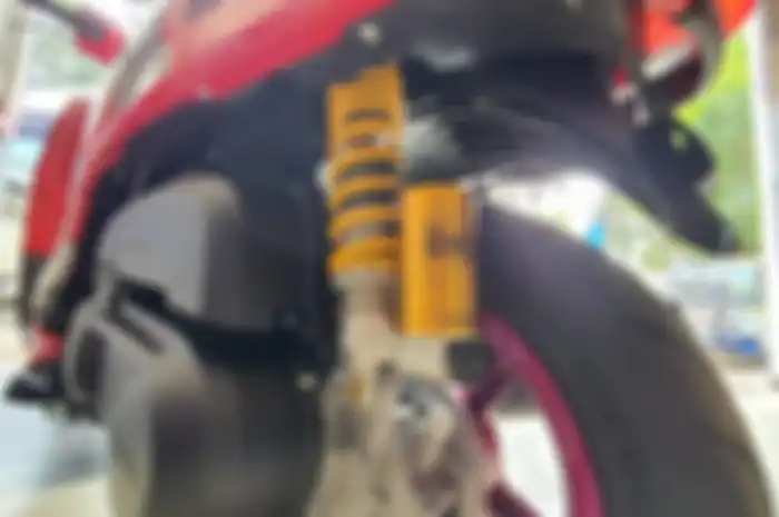 Modifikasi Yamaha Fazzio pakai sokbreker Ohlins.