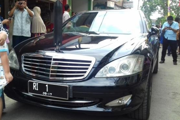 Ini dia daftar plat nomer menteri dan pejabat di Indonesia