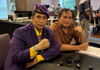 Firdaus Oiwobo Ngaku Rugi Miliaran Usai Sumpah Advokat Dibekukan, Curiga Ada Iri Hati, Senggol Nama Hotman Paris