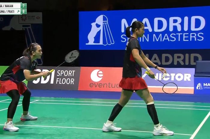 Pasangan ganda putri Indonesia, Febriana Dwipuji Kusuma/Amalia Cahaya Pratiwi saat tampil pada final Spain Masters 2024 di Centro Deportivo Municipal Gallur, Madrid, Spanyol, Minggu (31/3/2024).