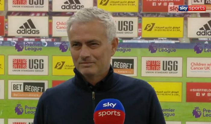 Pelatih Tottenham Hotspur, Jose Mourinho, berbicara seusai timnya kalah dari Sheffield United dalam laga Liga Inggris di Stadion Bramall Lane, Kamis (2/7/2020).