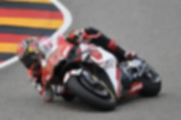 Takaaki Nakagami masih dibebat cedera pergelangan kaki kiri berhasil menyelesaikan balapan MotoGP Jerman 2019 dan finis meraih poin