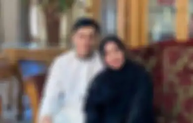 Bikin Muzdalifah Murka Sampai Walk Out dari Syuting, Vicky Prasetyo Kelabakan Langsung Berlulut Ngemis Maaf, Ada Apa?