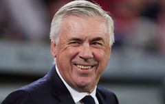 Berlagak Bodoh, Ancelotti Ogah Bicara Nasib di Real Madrid: Nggak Masalah Dipecat!