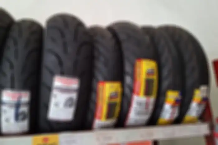 Pilihan ban motor matic buat Yamaha Aerox 155, harga mulai Rp 300 ribuan.