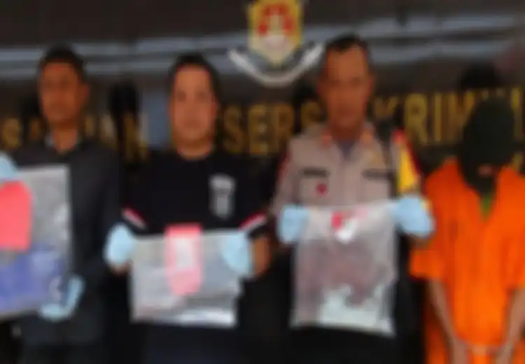 Hanya karena Rebutan Jajanan dengan Adiknya, Siswa SMP Tewas Setelah Dilempar Pisau Jagung oleh Ayahnya, Ini Kronologisnya