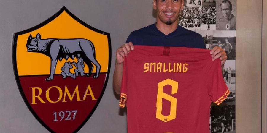 RESMI -  AS Roma Pinjam Chris Smalling, Pengumuman Transfer Bersamaan dengan Info Anak Hilang