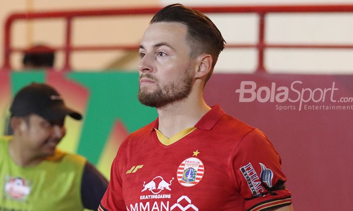 Mantan gelandang Persija Jakarta, Marc Klok, ketika menghadapi Bhayangkara FC  di Stadion PTIK, Melawai, Jakarta Selatan (14/3/2020)