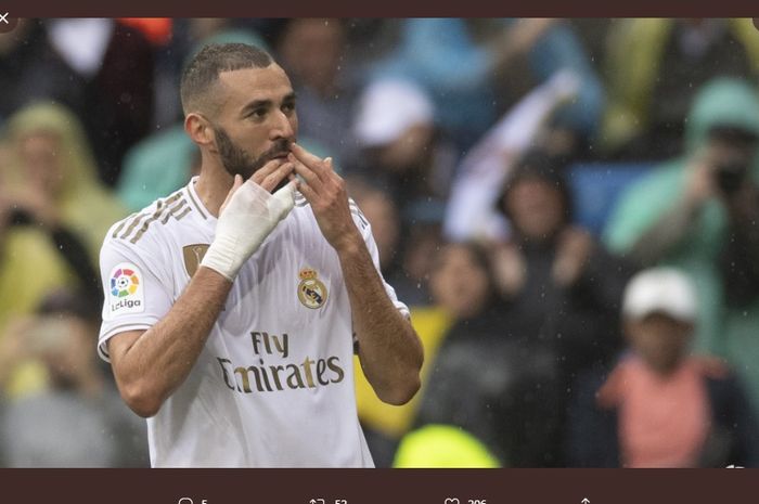 Selebrasi Karim Benzema usai menjebol gawang Levante pada lanjutan laga pekan ke-4 LaLiga di Stadion Santiago Bernabeu, Sabtu (14/9/2019). 