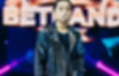 Pamer Gaya Rambut Baru, Betrand Peto Dipuji Mirip Jaden Smith, Mayangsari: Onyo Kereennn...