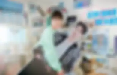 Kim Hye Yoon dan Byeon Woo Seok Mau Saling Melindungi di Poster Baru Drama Korea Lovely Runner