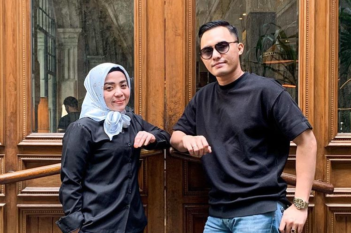 Muzdalifah dan Fadel Islami 