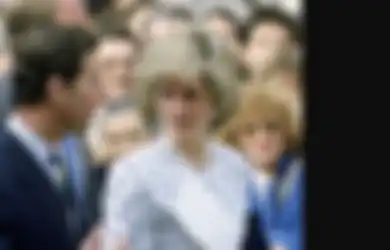 5 Bukti Menawannya Princess Diana Pakai Outfit Polkadot (Part 1)