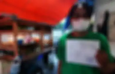 Tukang Bubur yang Kena Denda PPKM Darurat Rp 5 Juta Sempat Cari Pinjaman Kesana-kemari , Orang Tak Dikenal Datang Beri Bantuan : Alhamdulillah Datang ke Rumah