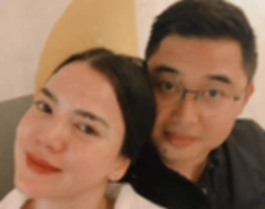 Alice Norin dan suami 