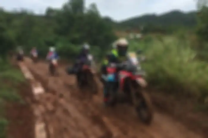 Jalur ekstrem menguji skill riding