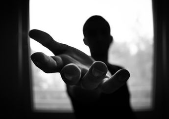 Nekat Perkosa 21 Santriwatinya hingga Hamil dan Melahirkan, Kini Terkuak Bisikan Misterus yang Selalu Jadi Senjata Herry Wirawan Lancarkan Aksinya, Sosok Ini Ngaku Ngeri: Merinding