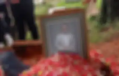 Presenter Senior Hilbram Dunar Meninggal Dunia Usia 48 Tahun, Waspadai Makanan Penyebab Kanker Usus Besar