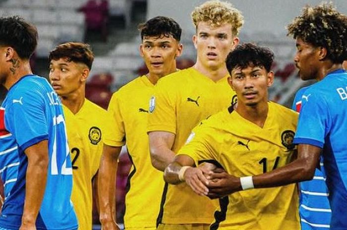Suasana laga pembuka Grup A ASEAN Cup U-23 2025 antara Timnas U-23 Malaysia dan Timnas U-23 Filipina.