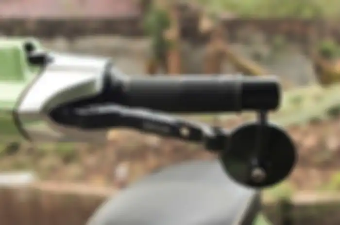 Spion aftermarket bar end bikin area setang bersih